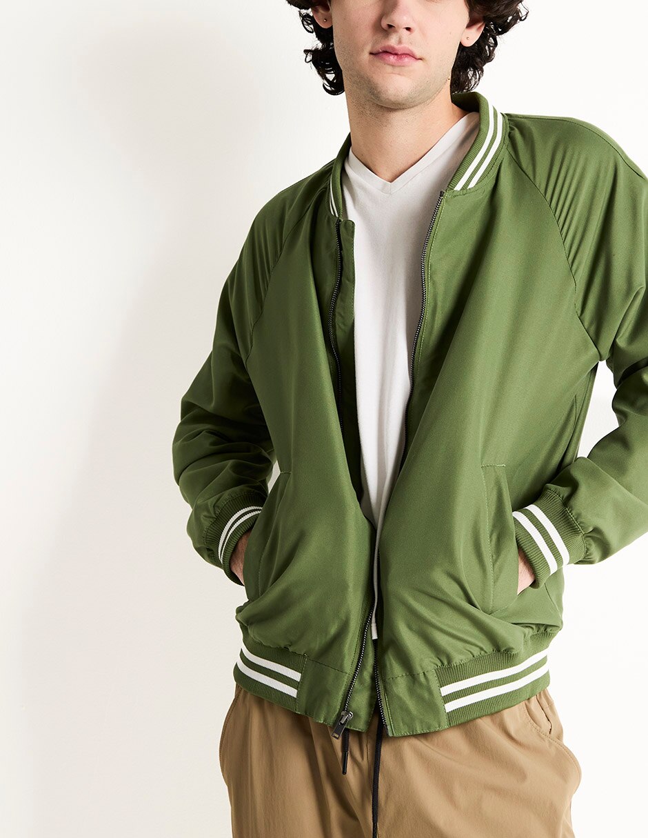 Chamarra bomber con bolsillos para hombre 4
