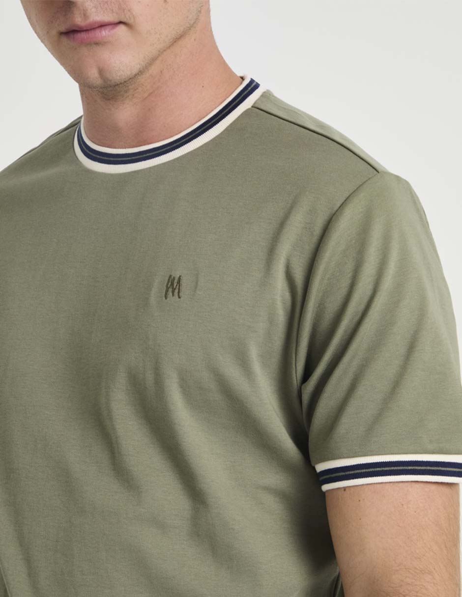 Playera cuello redondo para hombre 4