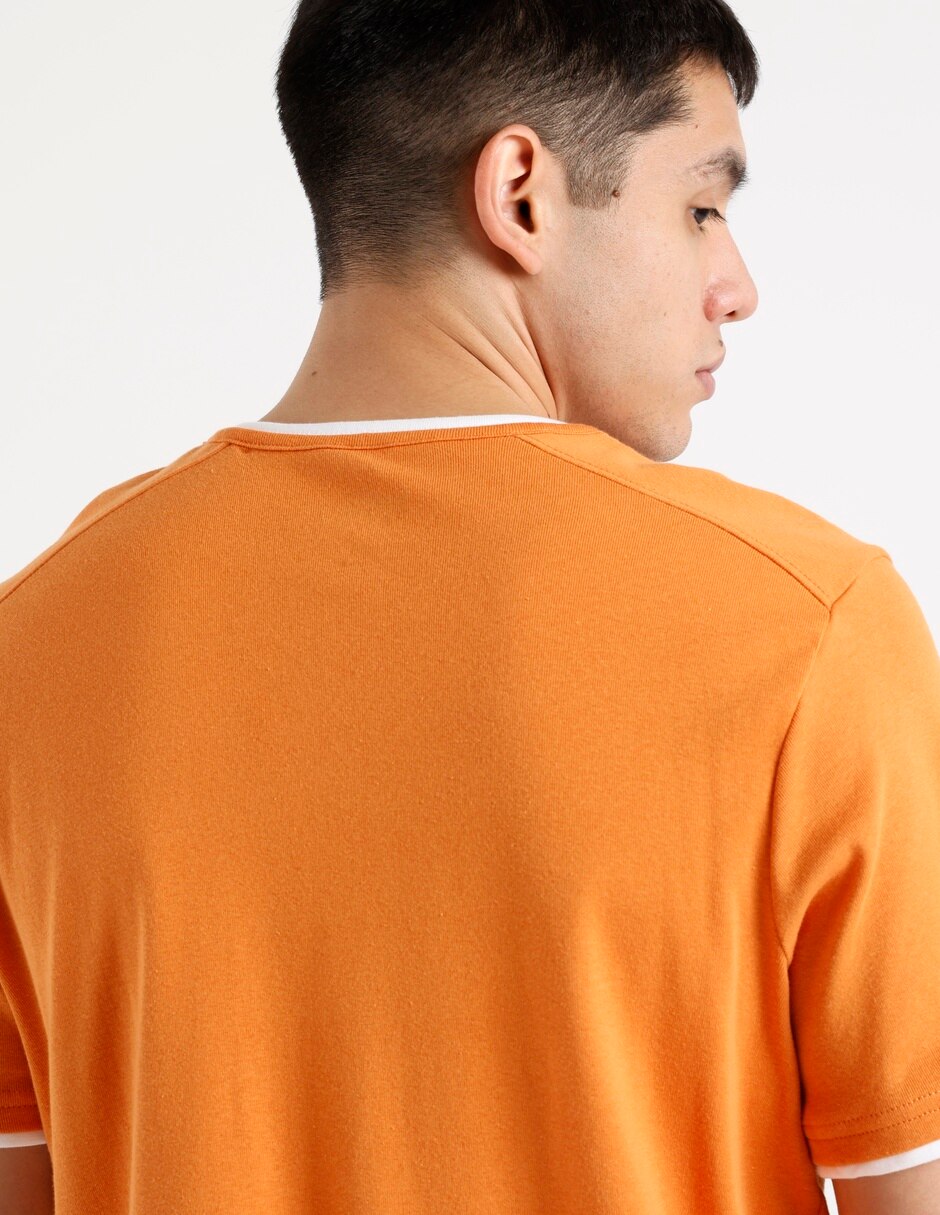Playera cuello redondo para hombre 5