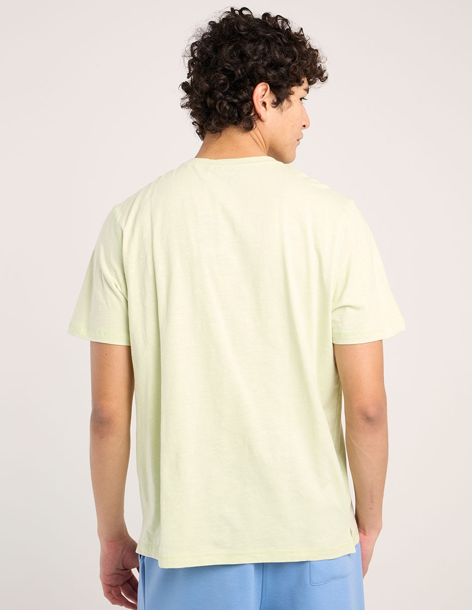 Playera cuello henley para hombre 6