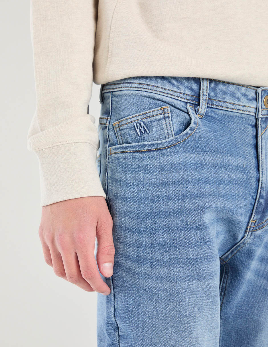 Jeans slim Mossimo lavado stone wash para hombre