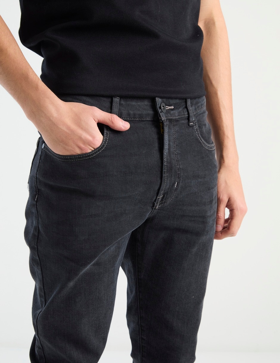 Jeans skinny para hombre 7