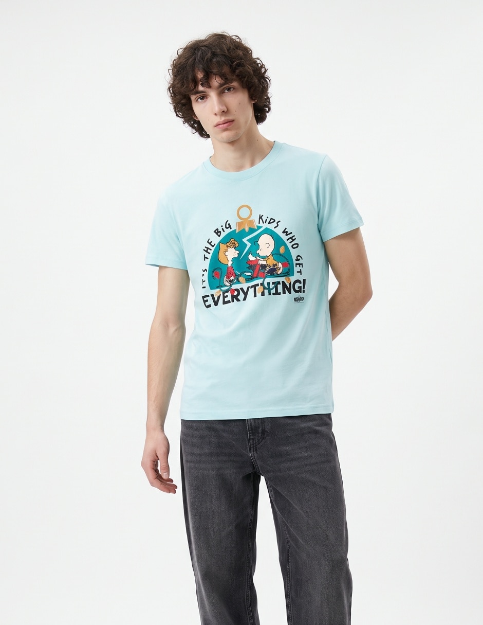 Playera navideña Peanuts cuello redondo para hombre Playera navideña Peanuts cuello redondo para hombre